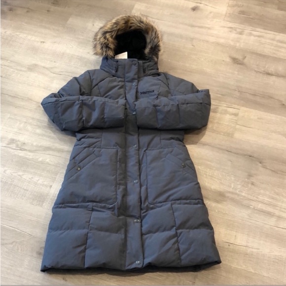 MARMOT | Women's 700 Fill Clarehall Jacket Stlo - Picture 1 of 10